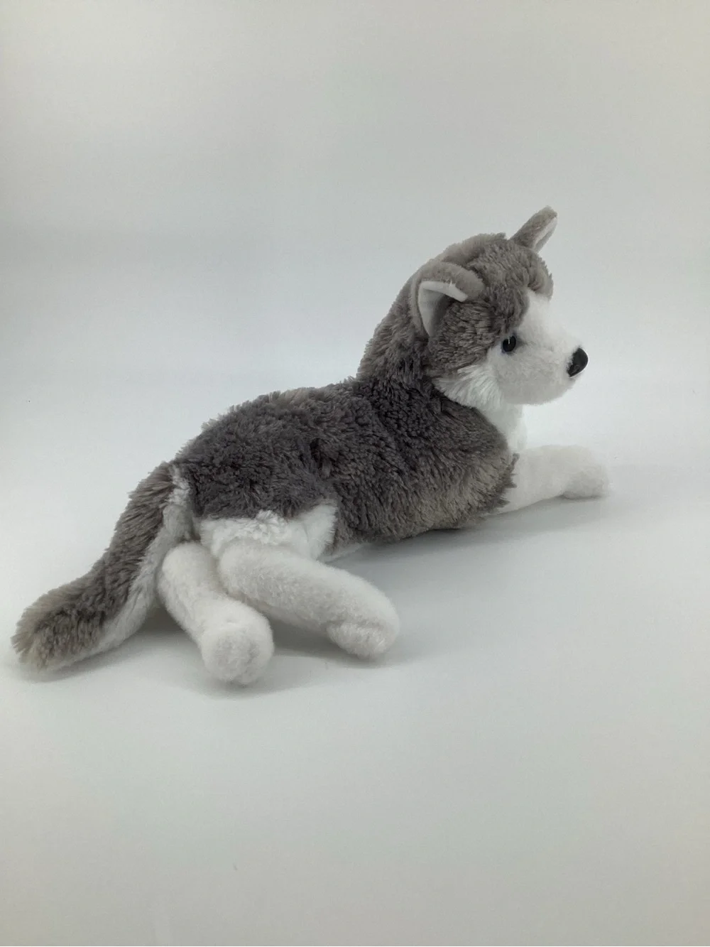 Douglas Husky Dog Plush #4327 Blue Eyes Puppy Laying Down Cuddle Toy Stuffed